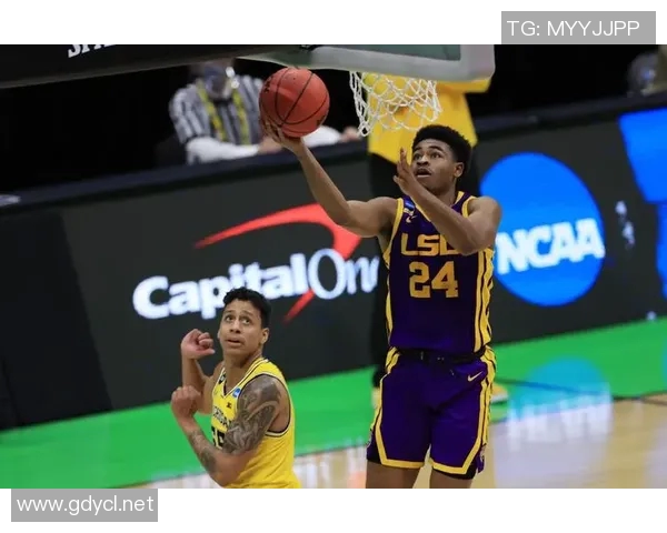 卡姆·托马斯：这次腿筋拉伤没上次那么严重，很庆幸躲过一劫