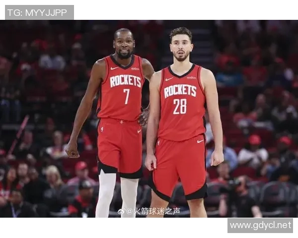 杜兰特:申京是全明星级别&他场均25+10+6 很高兴他回来了 杜兰特:申京是全明星级别&他场均25+10+6 很高兴他回来了