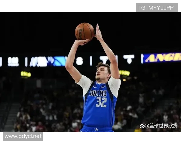 💥末节+加时狂轰16分!探花秀埃奇库姆空位三分冷血绝杀! 💥末节+加时狂轰16分!探花秀埃奇库姆空位三分冷血绝杀!